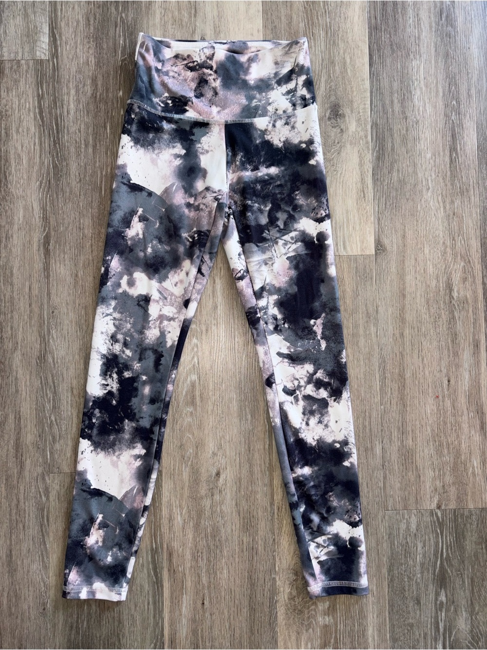 Balance Collection High Rise Leggings Marble size Small